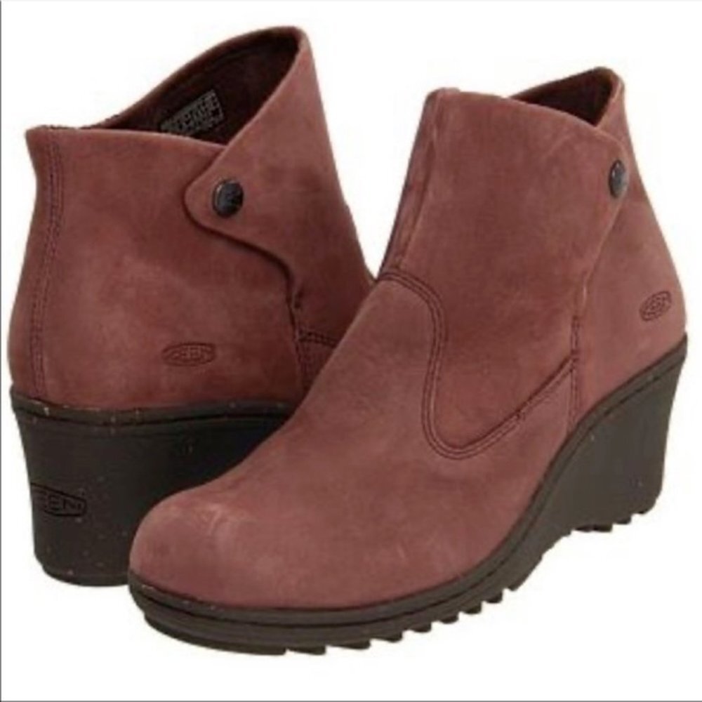 Keen Women's Ankle Booties in Warm Brown